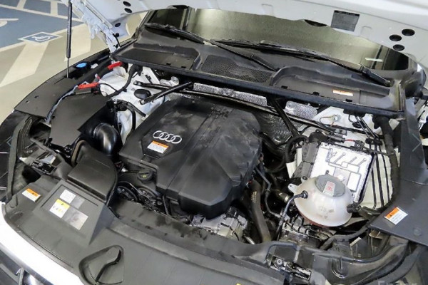 2022 Audi Q5 с пробегом 71 132 км