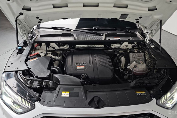 2021 Audi Q5 с пробегом 75 248 км