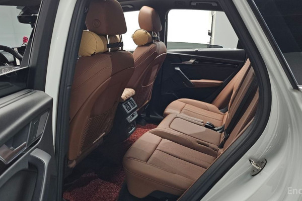 2021 Audi Q5 с пробегом 75 248 км