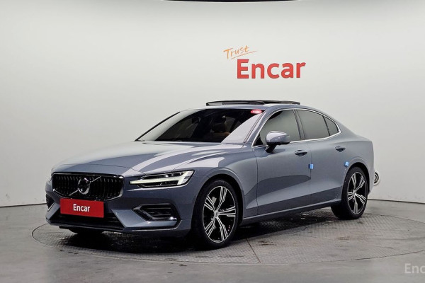 2022 Volvo S60 с пробегом 36 579 км