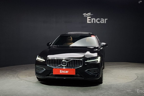 2021 Volvo S60 с пробегом 79 370 км