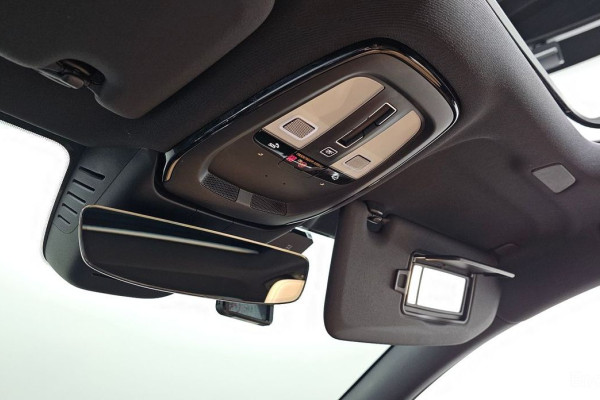 2023 Volvo S60 с пробегом 37 054 км