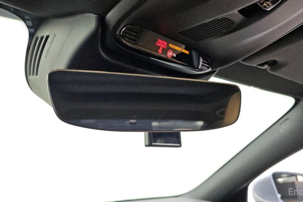 2022 Volvo S60 с пробегом 36 579 км