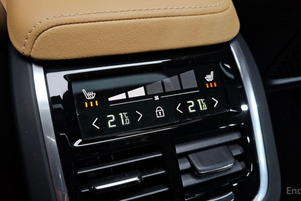 2022 Volvo S60 с пробегом 36 579 км