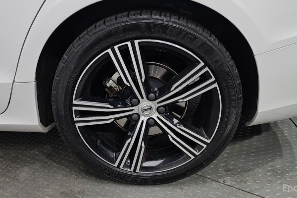 2021 Volvo S60 с пробегом 53 691 км