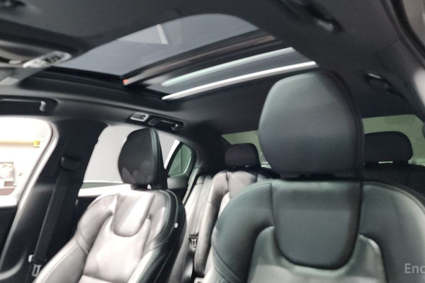 2022 Volvo S60 с пробегом 49 656 км