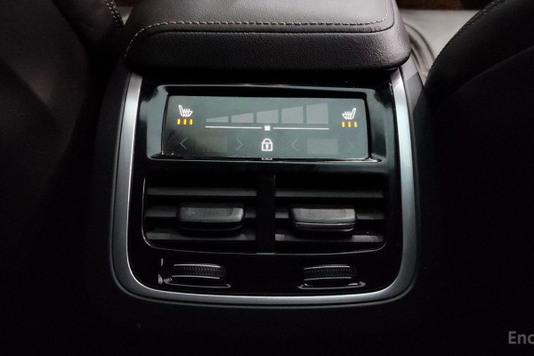 2022 Volvo S60 с пробегом 49 656 км