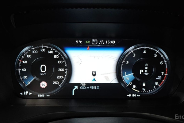 2021 Volvo S60 с пробегом 53 691 км