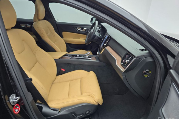 2023 Volvo S60 с пробегом 28 603 км