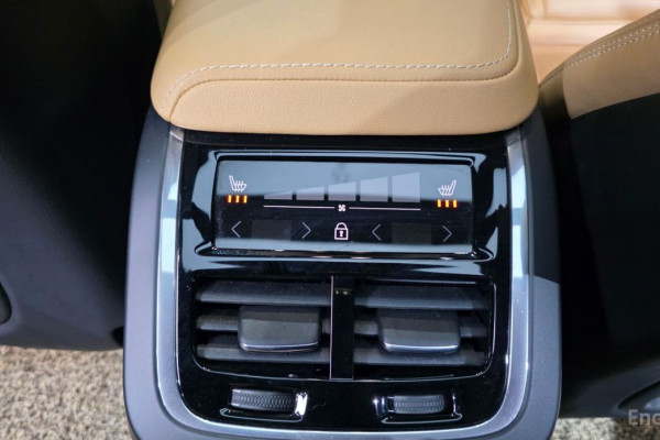 2023 Volvo S60 с пробегом 120 855 км