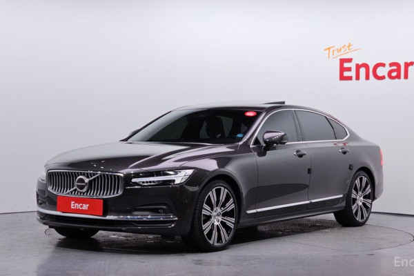 2022 Volvo S90 с пробегом 41 806 км