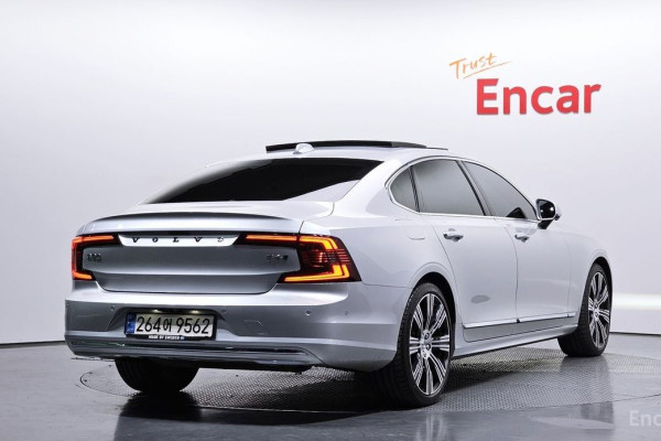2021 Volvo S90 с пробегом 39 305 км