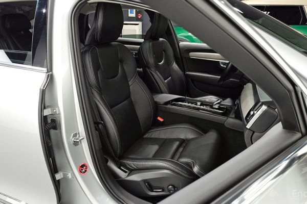 2021 Volvo S90 с пробегом 39 305 км