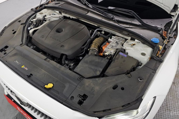 2022 Volvo S90 с пробегом 41 941 км