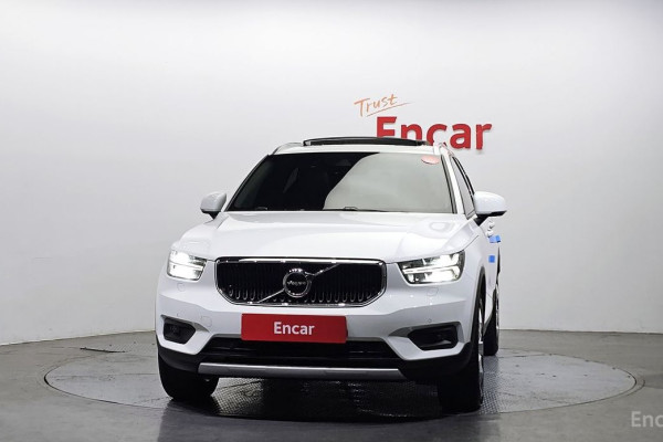 2020 Volvo XC40 с пробегом 80 968 км
