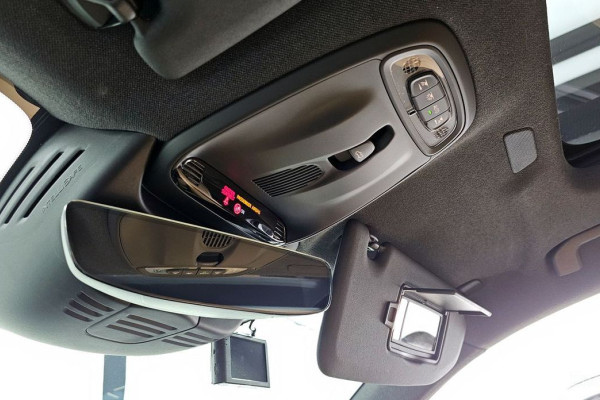 2021 Volvo XC40 с пробегом 72 772 км