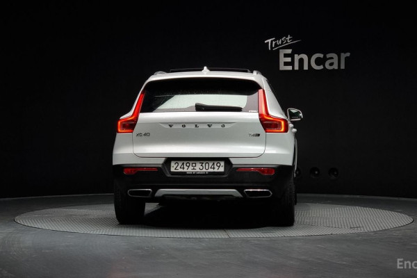 2019 Volvo XC40 с пробегом 66 568 км
