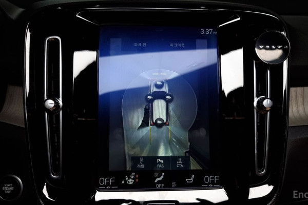 2019 Volvo XC40 с пробегом 66 568 км