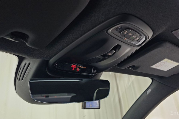 2021 Volvo XC40 с пробегом 29 096 км