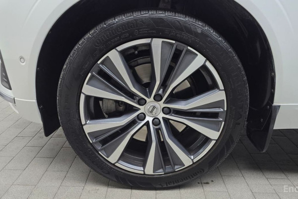 2021 Volvo XC60 с пробегом 91 843 км