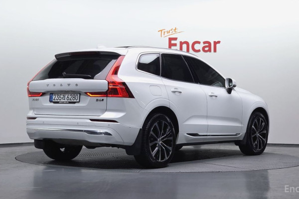2023 Volvo XC60 с пробегом 70 751 км