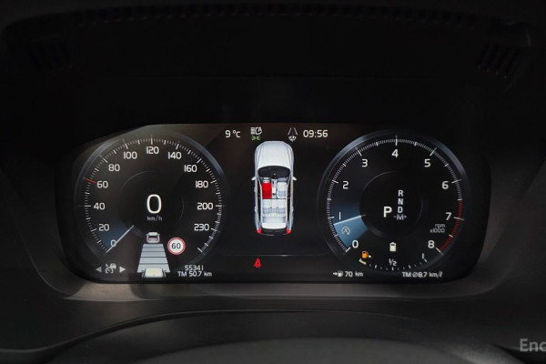 2021 Volvo XC60 с пробегом 55 341 км