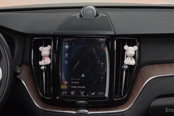 2021 Volvo XC60 с пробегом 55 341 км