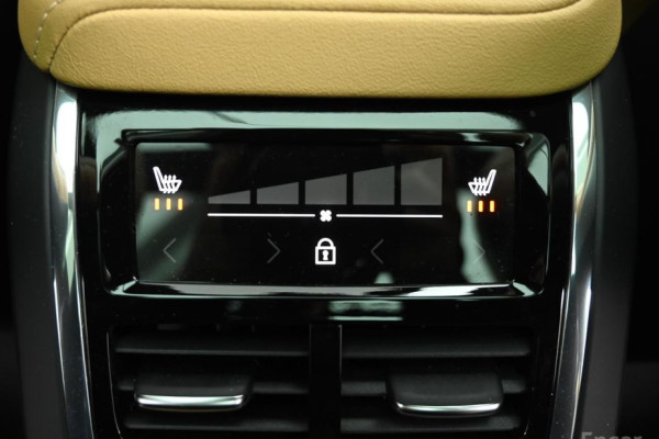 2023 Volvo XC60 с пробегом 21 936 км