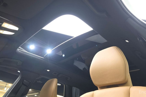 2023 Volvo XC60 с пробегом 70 751 км