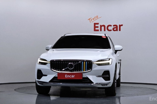2022 Volvo XC60 с пробегом 52 446 км