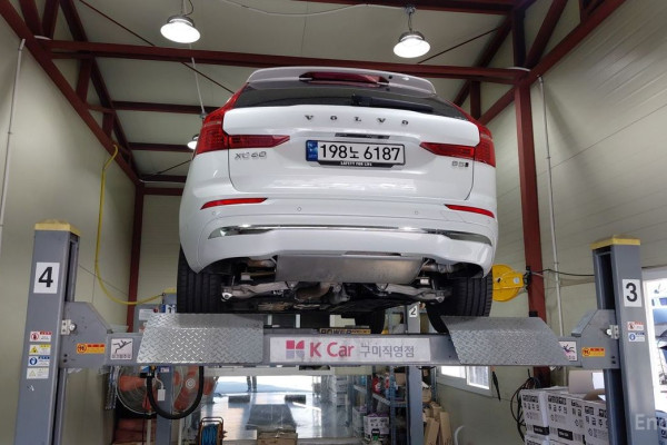 2023 Volvo XC60 с пробегом 29 139 км