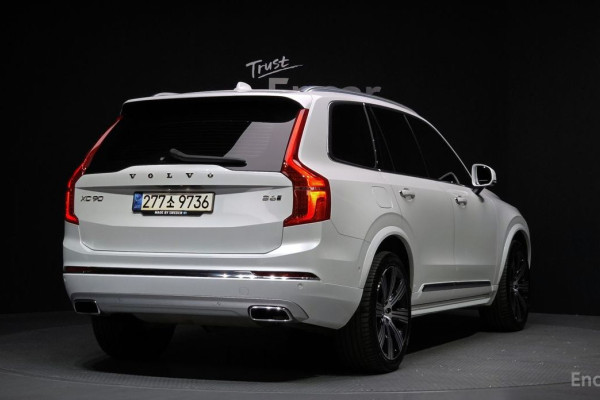 2021 Volvo XC90 с пробегом 77 713 км