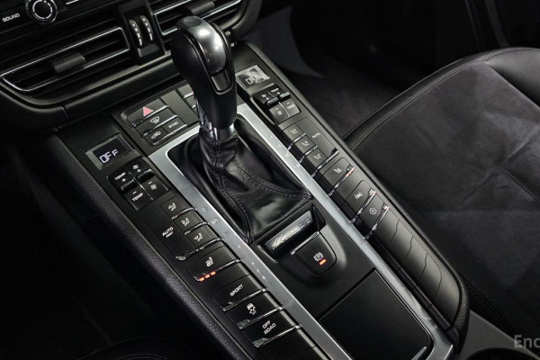 2020 Porsche Macan с пробегом 81 794 км
