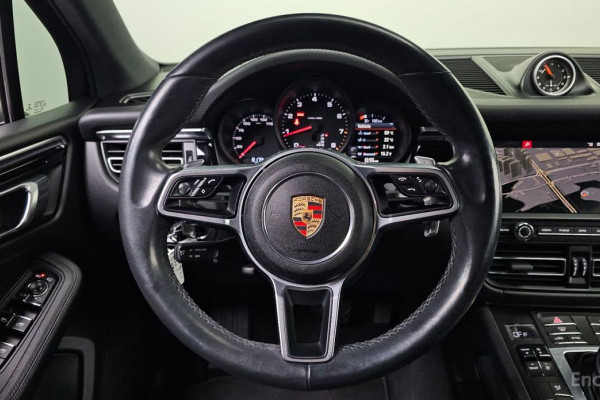 2020 Porsche Macan с пробегом 81 794 км