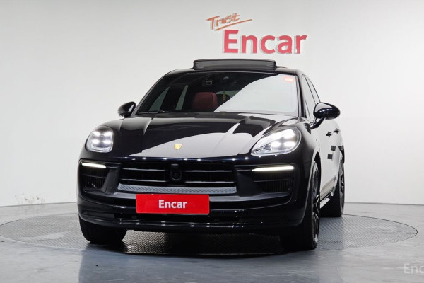 2023 Porsche Macan с пробегом 28 953 км
