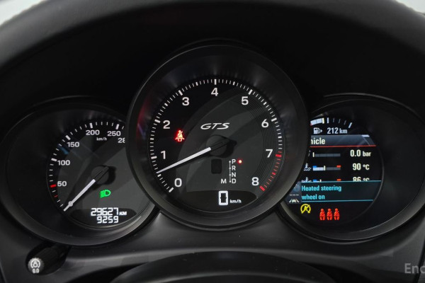 2022 Porsche Macan с пробегом 29 627 км