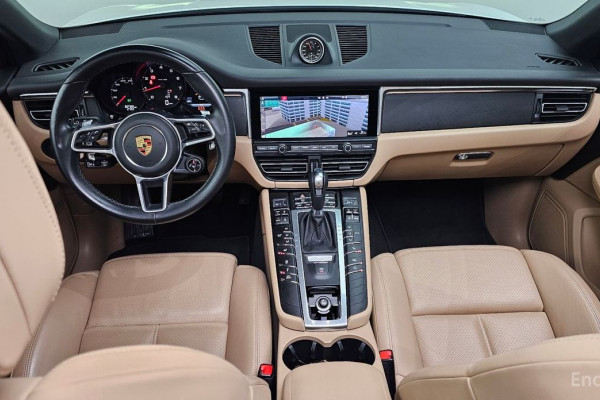 2021 Porsche Macan с пробегом 62 722 км