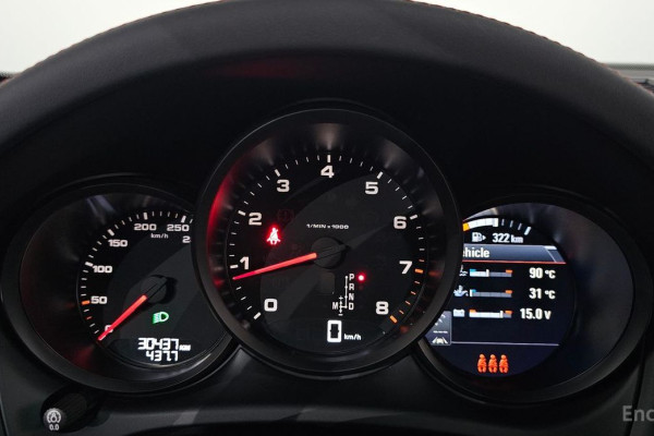 2021 Porsche Macan с пробегом 30 437 км