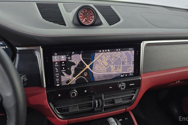 2022 Porsche Macan с пробегом 29 627 км