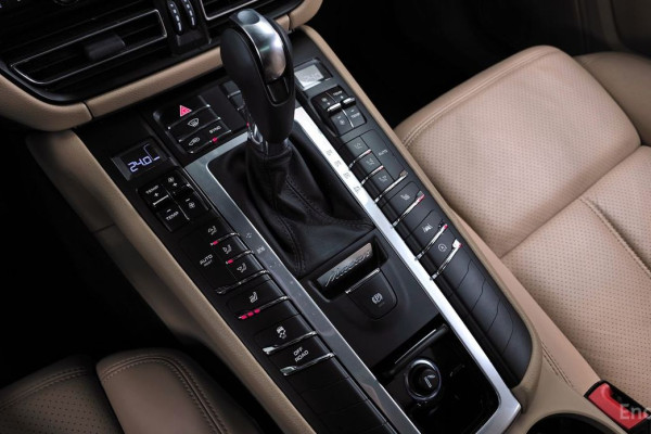 2021 Porsche Macan с пробегом 22 910 км