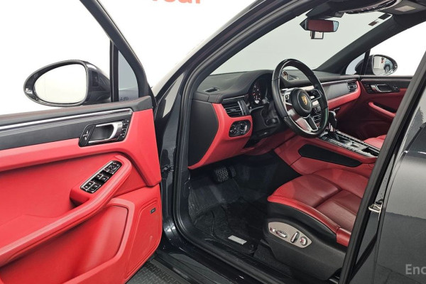 2021 Porsche Macan с пробегом 30 437 км