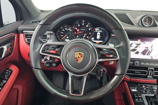 2021 Porsche Macan с пробегом 30 437 км