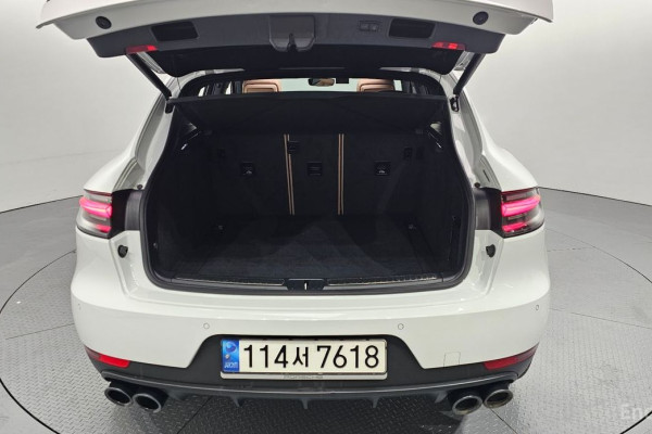 2021 Porsche Macan с пробегом 62 722 км