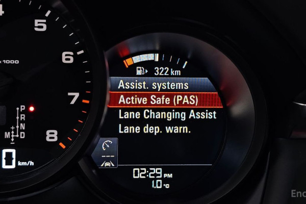 2021 Porsche Macan с пробегом 30 437 км