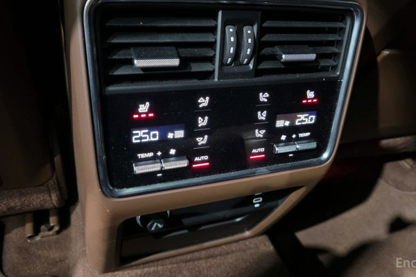 2021 Porsche Cayenne с пробегом 37 289 км