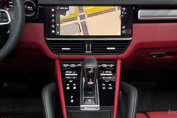 2023 Porsche Cayenne с пробегом 24 666 км