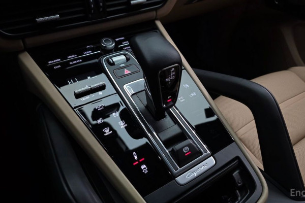 2022 Porsche Cayenne с пробегом 21 323 км