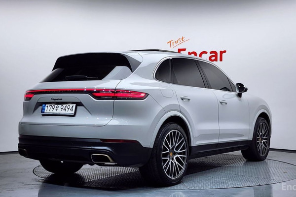 2022 Porsche Cayenne с пробегом 65 161 км