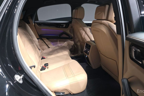 2022 Porsche Cayenne с пробегом 21 323 км