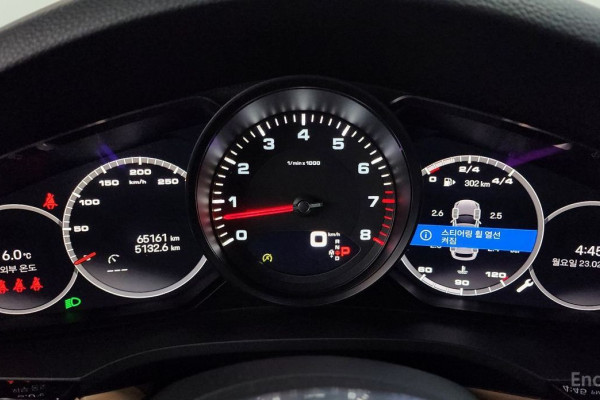 2022 Porsche Cayenne с пробегом 65 161 км